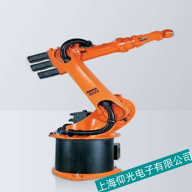 KUKA�쿨�C(j��)���˙C(j��)е���ֱ����ϾS�ޏS��